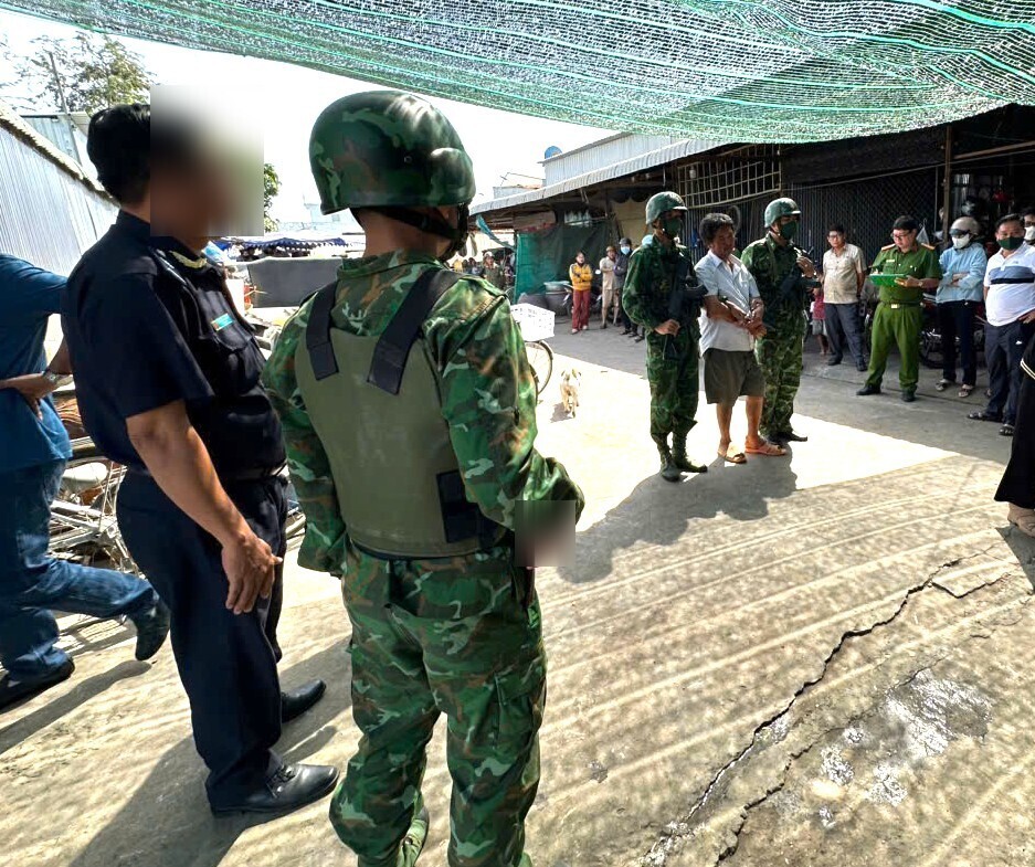 Hải quan Khánh Bình: Phối hợp bắt đối tượng vận chuyển 4 kg ma túy