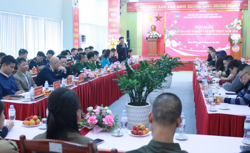 Hải quan cửa khẩu quốc tế Móng Cái thường xuyên tổ chức các buổi đổi thoại để tháo gỡ khó khăn cho cộng đồng doanh nghiệp.