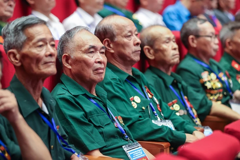 Bộ Tài chính rà soát, hoàn thiện chính sách ưu đãi đối với người có công với cách mạng